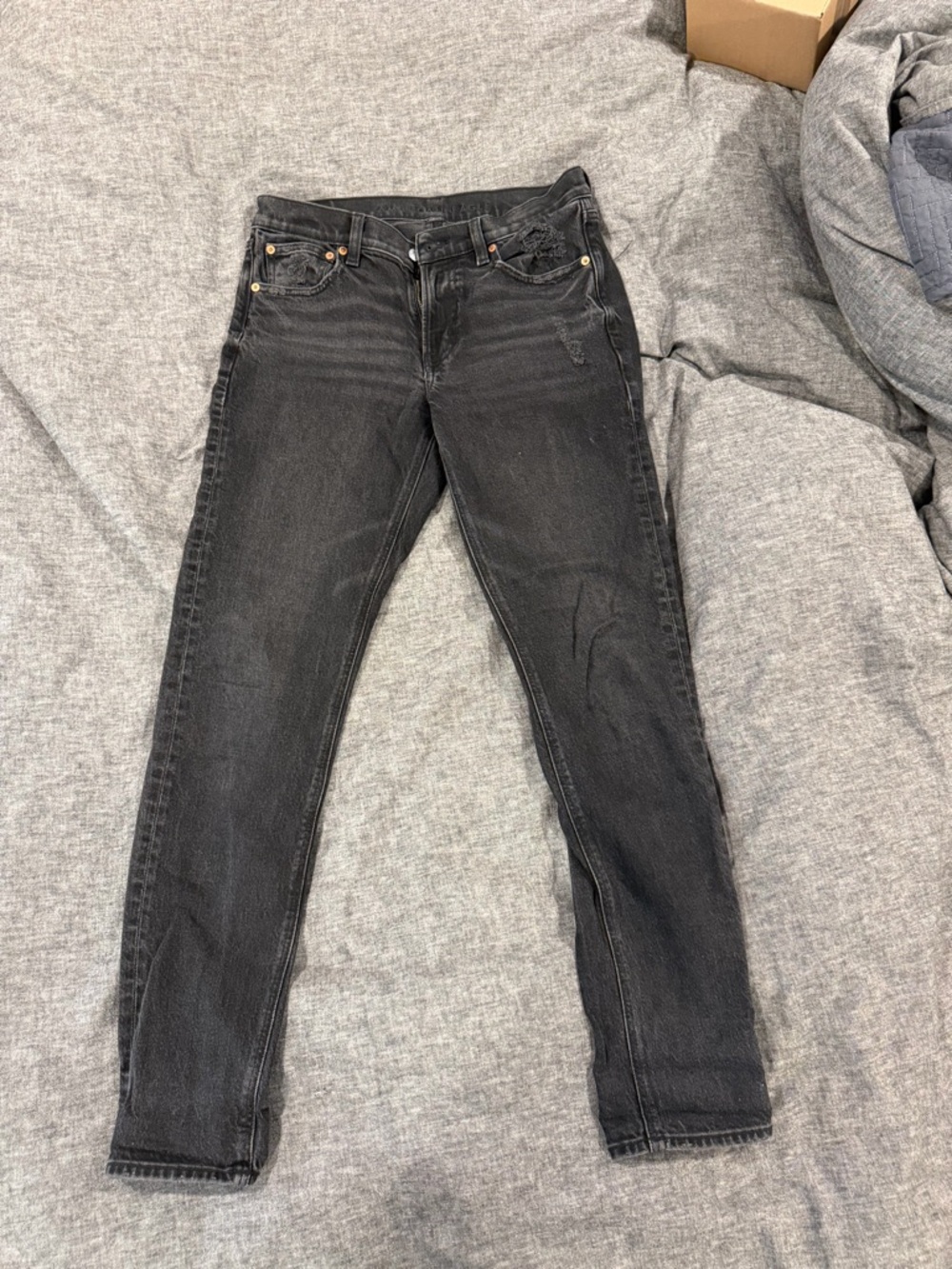 American Eagle Outfitters Women’s Slim Straight Black Jeans